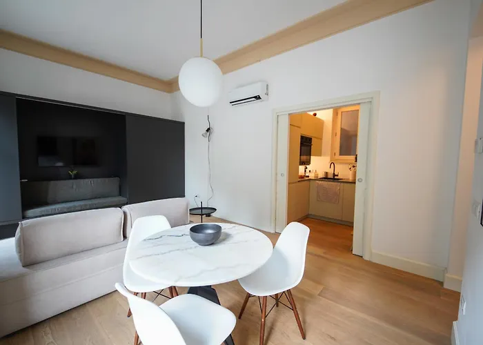 Apartment 338